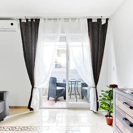аcogedor De Dos En Apartment