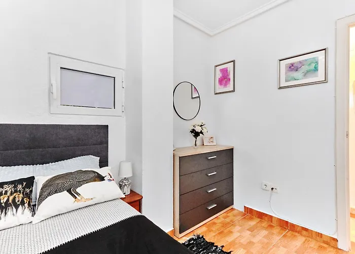 аcogedor De Dos En Apartment Torrevieja