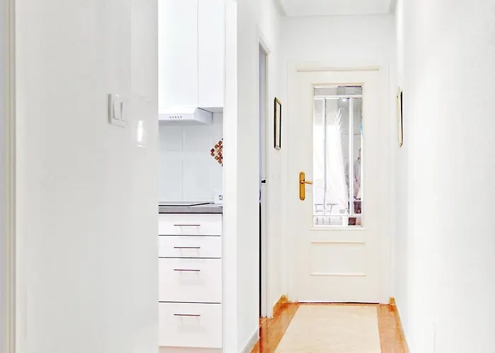 аcogedor De Dos En Apartment